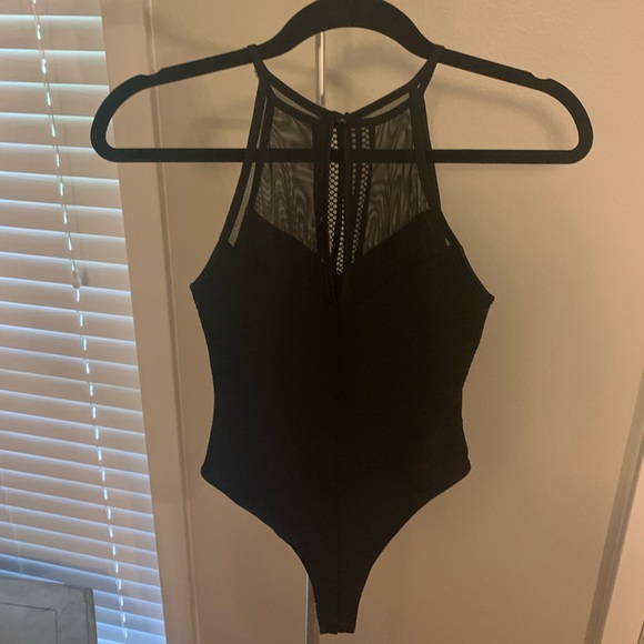 𝐵𝑙𝑎𝑐𝑘 𝑀𝑒𝑠ℎ 𝐵𝑜𝑑𝑦𝑠𝑢𝑖𝑡♡︎ - Picture 3 of 4